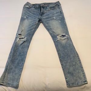 American Eagle 36x32 Skinny Flex Fit Distressed Jean